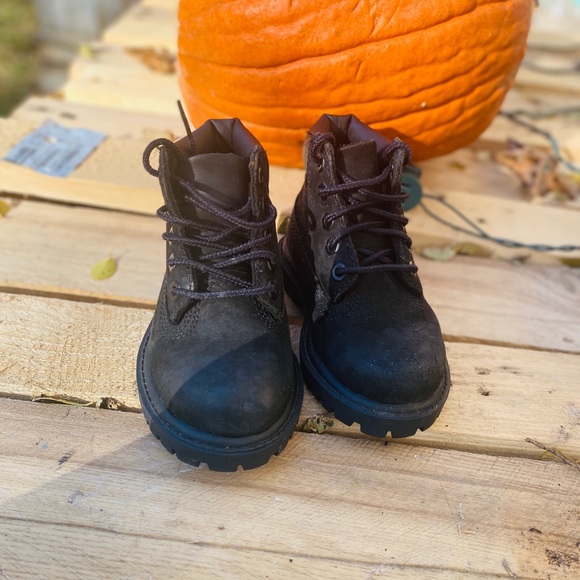 Timberlands - Picture 3 of 3